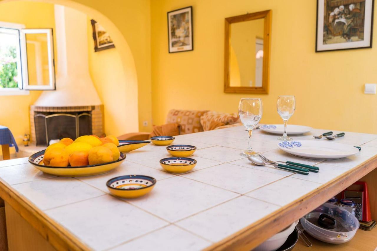 2 Bed House With Mountain View Apartman Alikész Kültér fotó