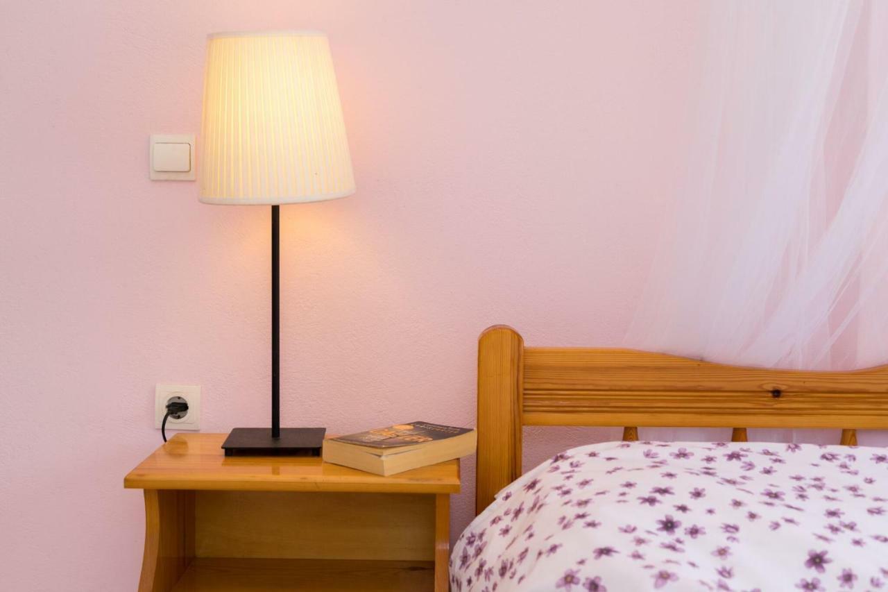 2 Bed House With Mountain View Apartman Alikész Kültér fotó
