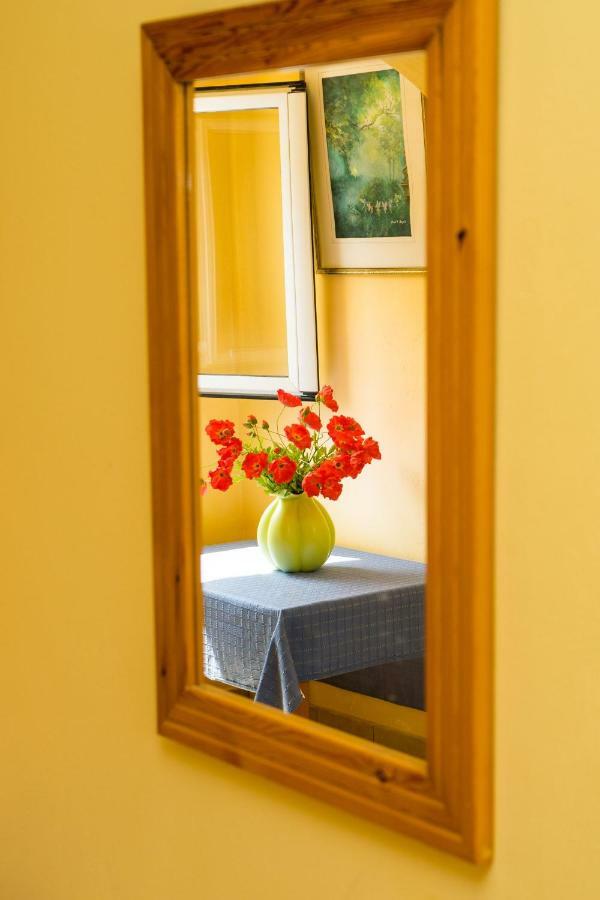 2 Bed House With Mountain View Apartman Alikész Kültér fotó