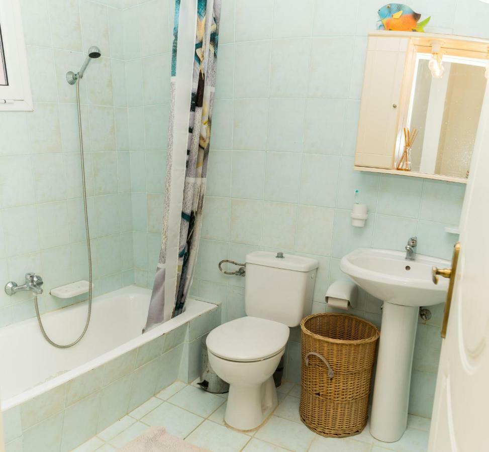 2 Bed House With Mountain View Apartman Alikész Kültér fotó